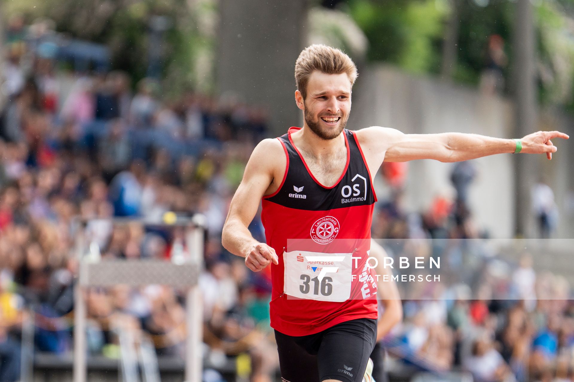 Fabian Dammermann (LG Osnabrueck) ueber 400m am 04.06.2022 waehrend der Sparkassen Gala in Regensburg